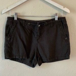 Gap pull on shorts size 4